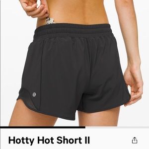 Lulu lemon hotty hot shorts